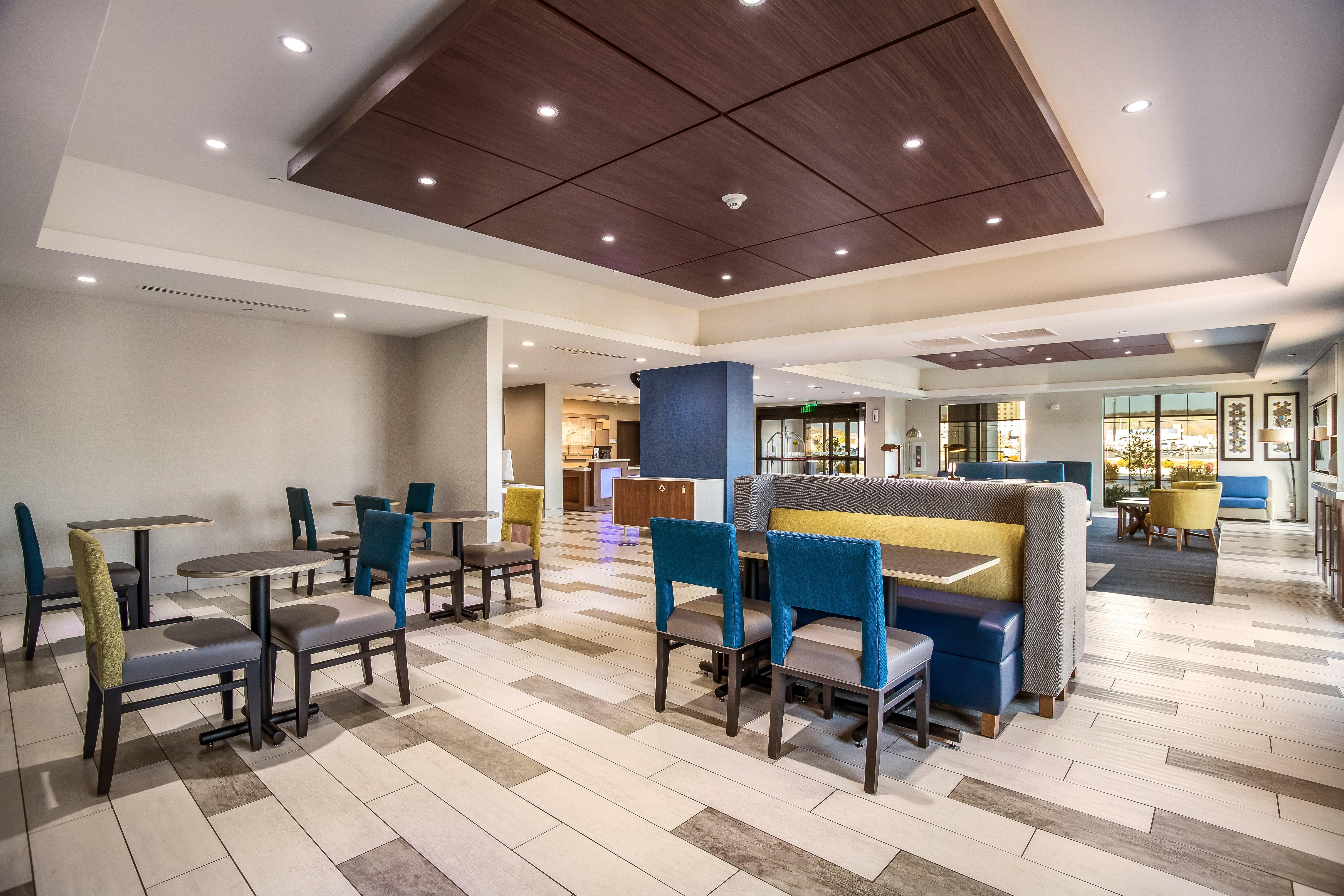 Holiday Inn Express & Suites Tulsa East - Catoosa By Ihg Kültér fotó